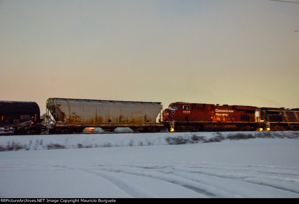 CP ES44AC & CEFX AC44CW Locomotives in the yard